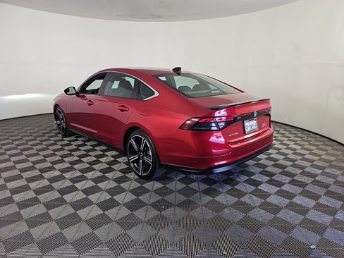 Used 2024 Honda Accord Sport image 6