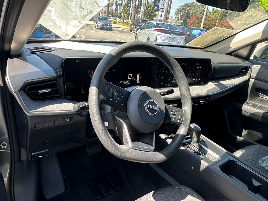Used 2026 Nissan Kicks SV FWD image 19
