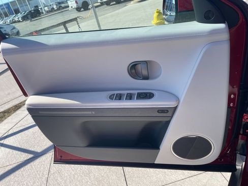 New 2026 Hyundai Ioniq 5 Limited image 31