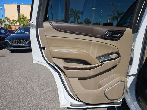 Used 2016 GMC Yukon SLT image 14