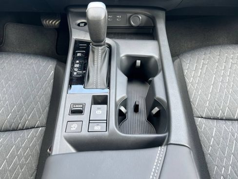 New 2026 Nissan Sentra SV FWD image 12