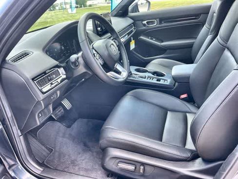Used 2026 Honda Civic Sport Touring image 3