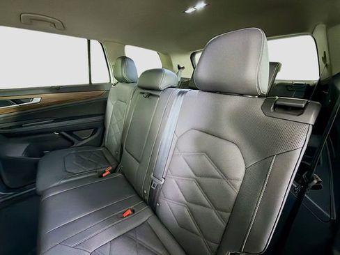 New 2025 Volkswagen Atlas SE image 21