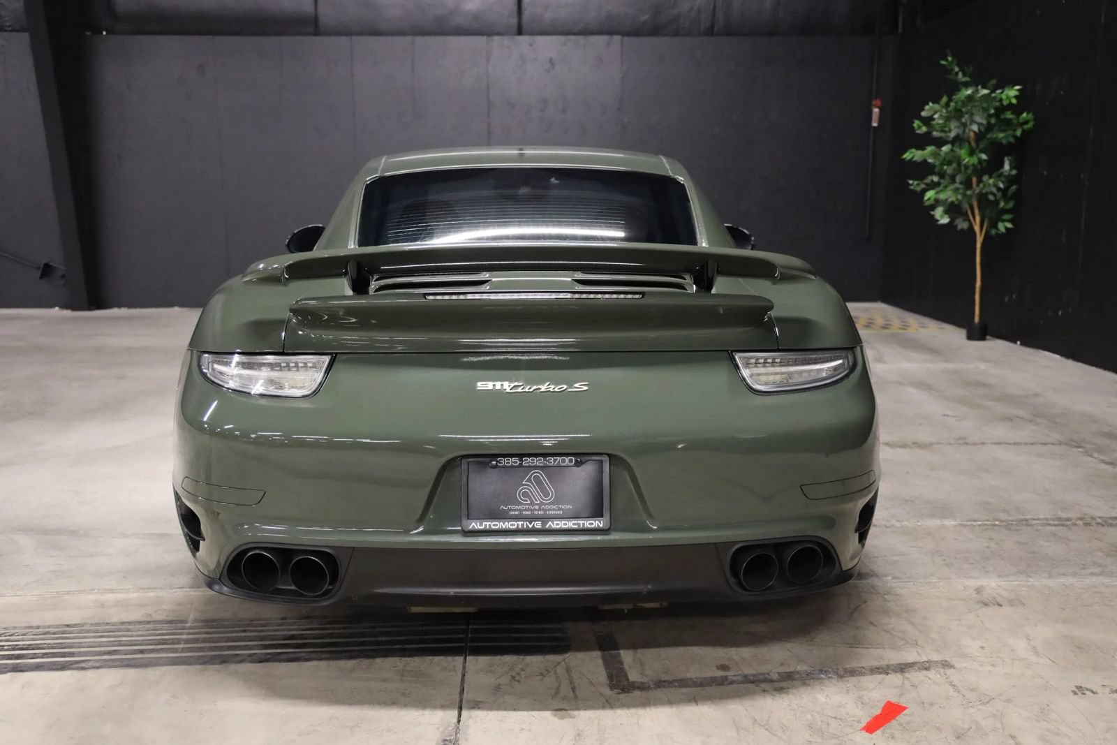 Used 2014 Porsche 911 Turbo S AWD/4WD image 10