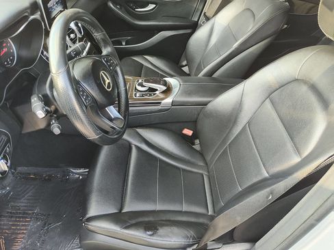 Used 2017 Mercedes-Benz GLC 300 image 33