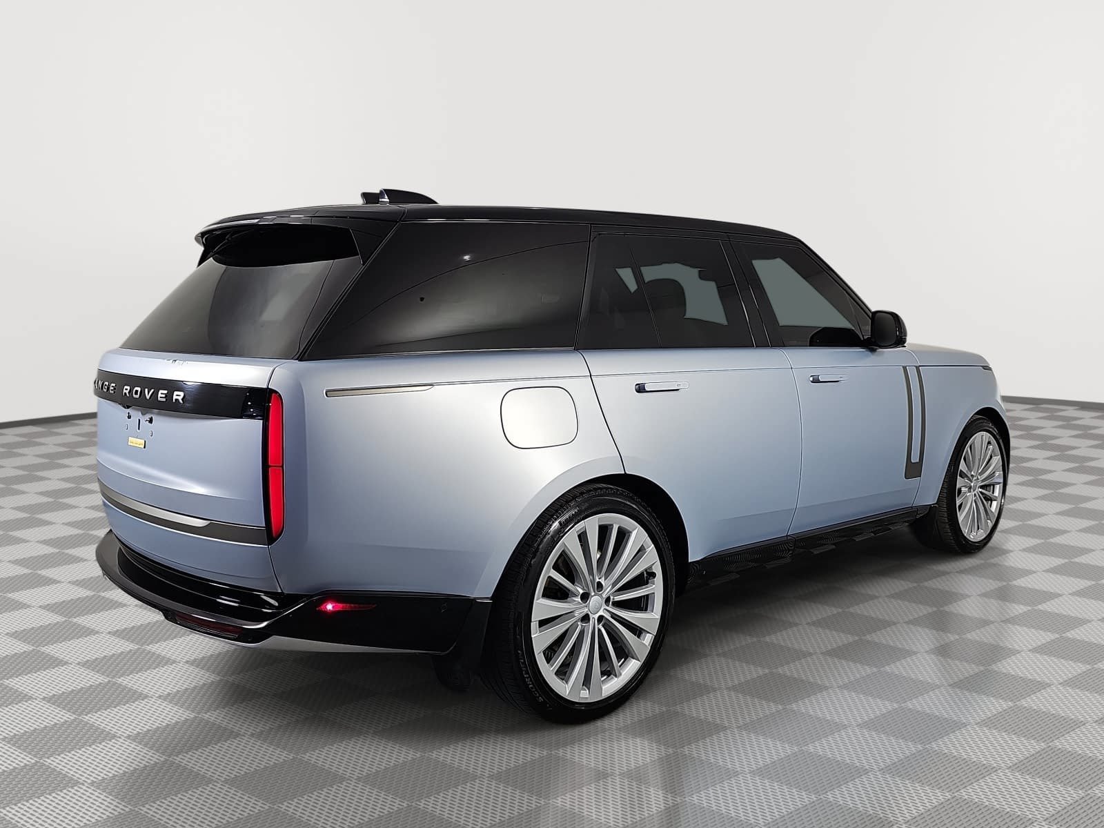 Used 2025 Land Rover Range Rover SE AWD/4WD image 8