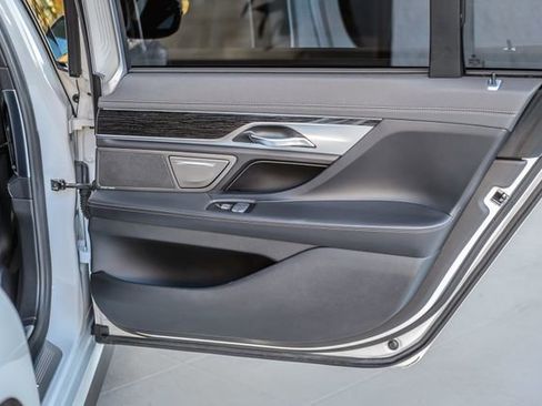 Used 2020 BMW 740i xDrive w/ M Sport Package image 55