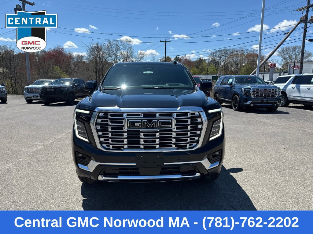 New 2026 GMC Yukon XL Denali w/ Denali Reserve Package AWD/4WD image 9