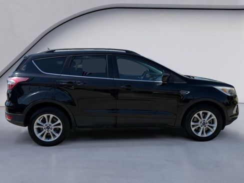 Used 2018 Ford Escape SE AWD/4WD image 6