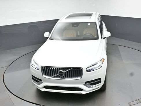 Used 2024 Volvo XC90 B6 Ultimate w/ Protection Package Premier AWD/4WD image 47