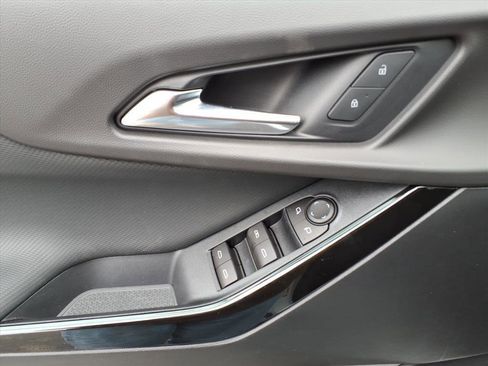 New 2026 Chevrolet Equinox LT w/ Safety and Technology Package image 13