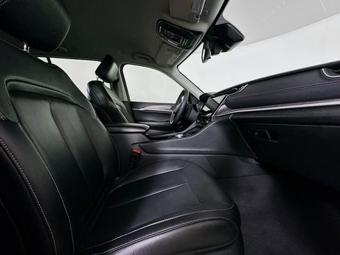 Used 2023 Jeep Grand Cherokee Limited w/ Trailer Tow Prep Group (B) image 32