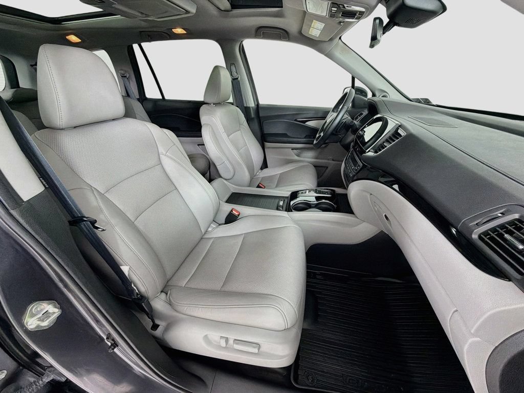 Used 2019 Honda Pilot Elite image 32