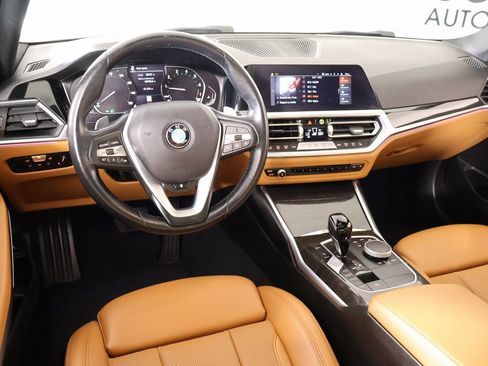 Used 2022 BMW 330i xDrive 330i xDrive w/ Driving Assistance Package image 2