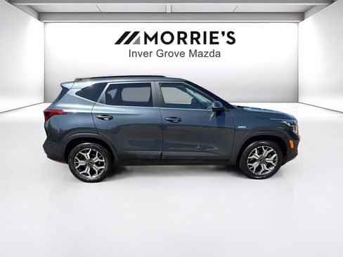 Used 2023 Kia Seltos EX AWD/4WD image 4
