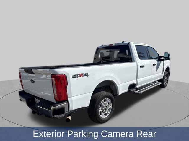 Used 2025 Ford F250 XLT AWD/4WD image 2