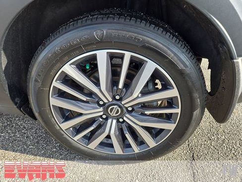 Used 2021 Nissan Kicks SV w/ Interior Electronics Package image 22