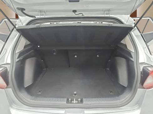 Used 2022 Hyundai Venue SEL FWD image 18