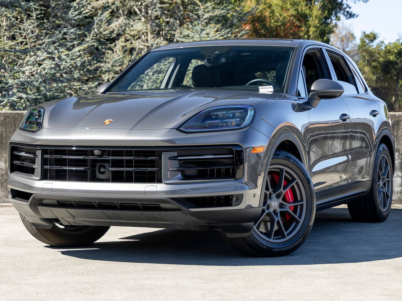 Certified 2024 Porsche Cayenne S AWD/4WD image 1
