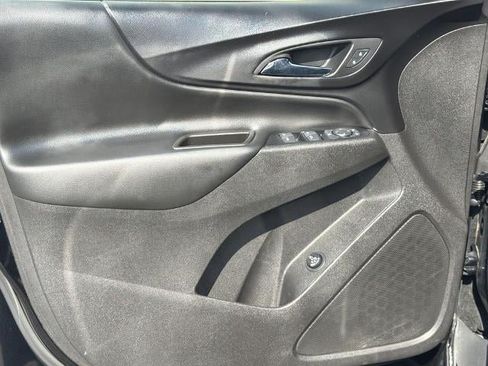 Used 2019 Chevrolet Equinox LT FWD image 10
