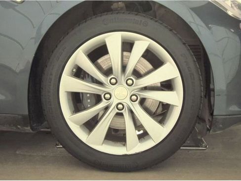 Used 2014 Tesla Model S 85 image 14