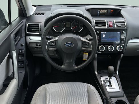 Used 2016 Subaru Forester 2.5i Premium w/ Popular Package #2 AWD/4WD image 10