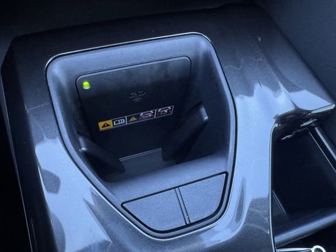 Used 2026 Toyota Crown XLE image 28