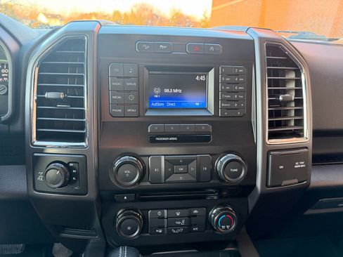 Used 2015 Ford F150 XLT w/ Equipment Group 301A Mid image 20