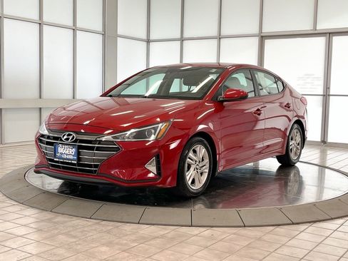Used 2019 Hyundai Elantra SEL image 4