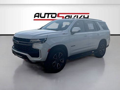 Used 2020 Chevrolet Tahoe LT w/ RST Edition image 3