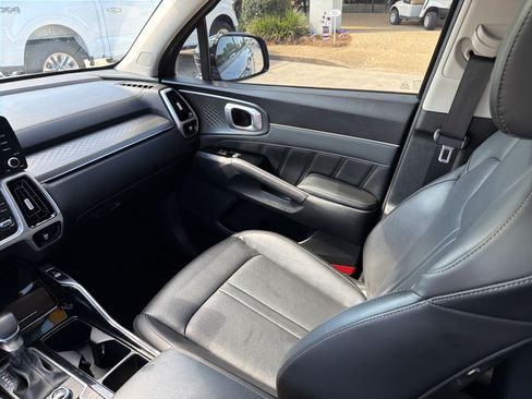 Used 2021 Kia Sorento SX FWD image 24