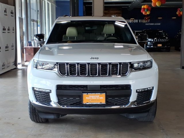 Used 2023 Jeep Grand Cherokee L Limited AWD/4WD image 3