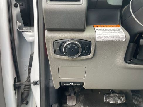 Used 2020 Ford F250 XL AWD/4WD image 14