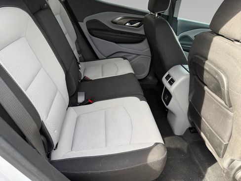 Used 2024 GMC Terrain SLE image 14