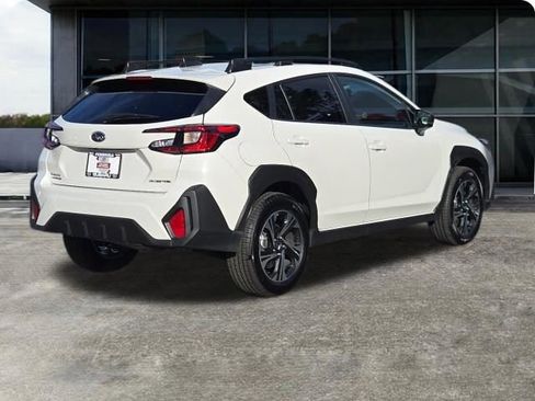 Certified 2025 Subaru Crosstrek 2.0i Premium image 9