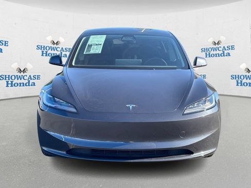 Used 2025 Tesla Model 3 image 6
