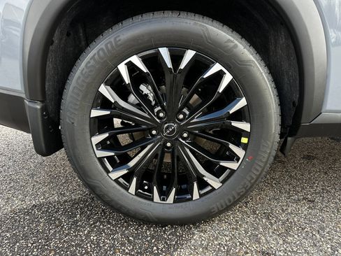 New 2026 Nissan Rogue SV image 17