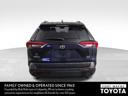 Used 2025 Toyota RAV4 XLE AWD/4WD image 8