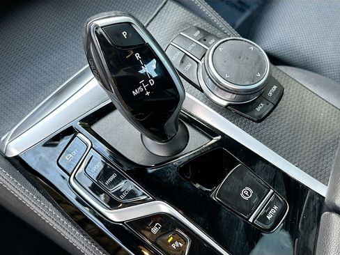 Certified 2023 BMW 530e w/ M Sport Package image 17