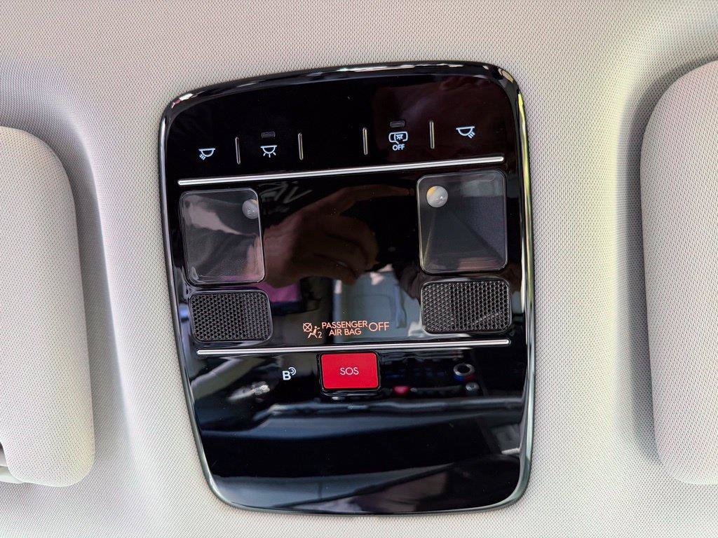 Used 2026 Hyundai Santa Fe SEL AWD/4WD image 19