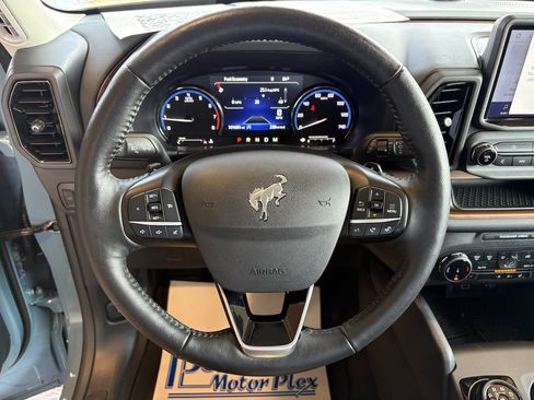 Used 2023 Ford Bronco Sport Badlands w/ Premium Package AWD/4WD image 11