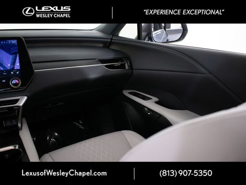 Used 2025 Lexus RX 350 Premium Plus w/ Accessory Package (Z1) FWD image 17