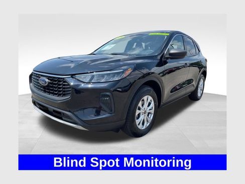 Used 2024 Ford Escape Active AWD/4WD image 1