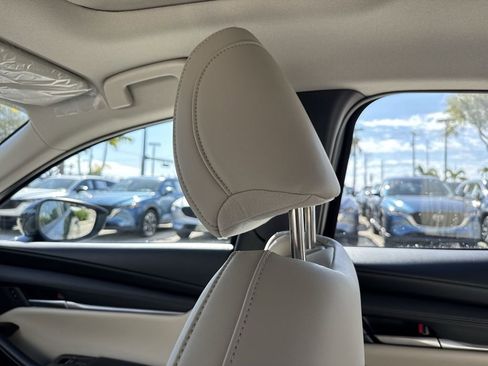 New 2026 MAZDA MAZDA3 2.5 S Sedan w/ Preferred Pkg image 17