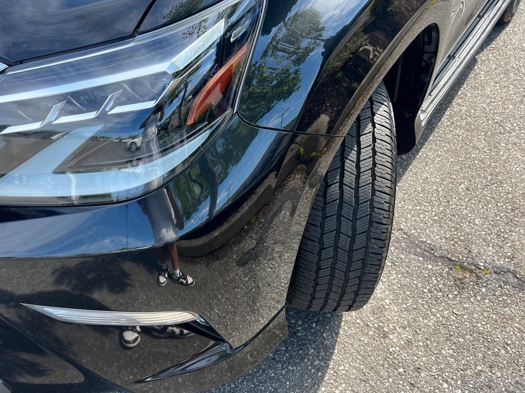 Used 2023 Lexus GX 460 Premium w/ Premium Package AWD/4WD image 3