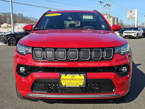 Used 2022 Jeep Compass Limited image 2