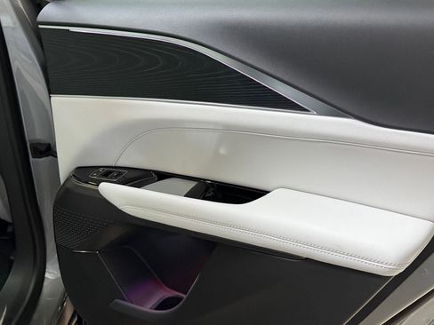 New 2026 Cadillac Lyriq Sport AWD/4WD image 44