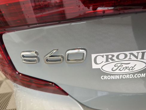 Used 2024 Volvo S60 B5 Core AWD/4WD image 8