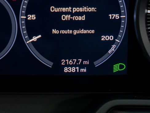 Used 2024 Porsche 911 Carrera T RWD image 21
