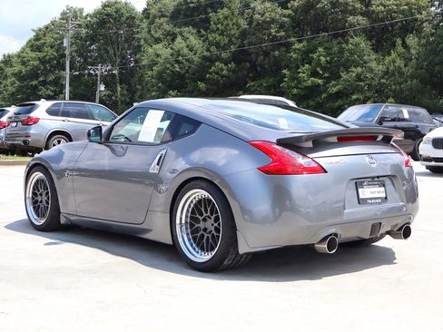 Used 2011 Nissan 370Z Coupe w/ Sport Pkg RWD image 5